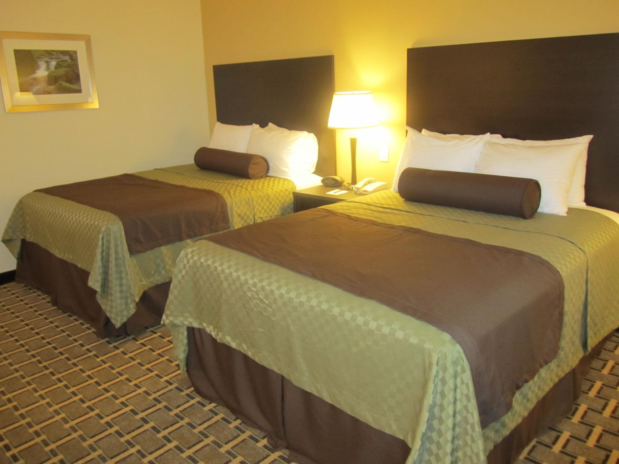Best Western Plus The Inn&Suites at the Falls Poughkeepsie Exterior foto